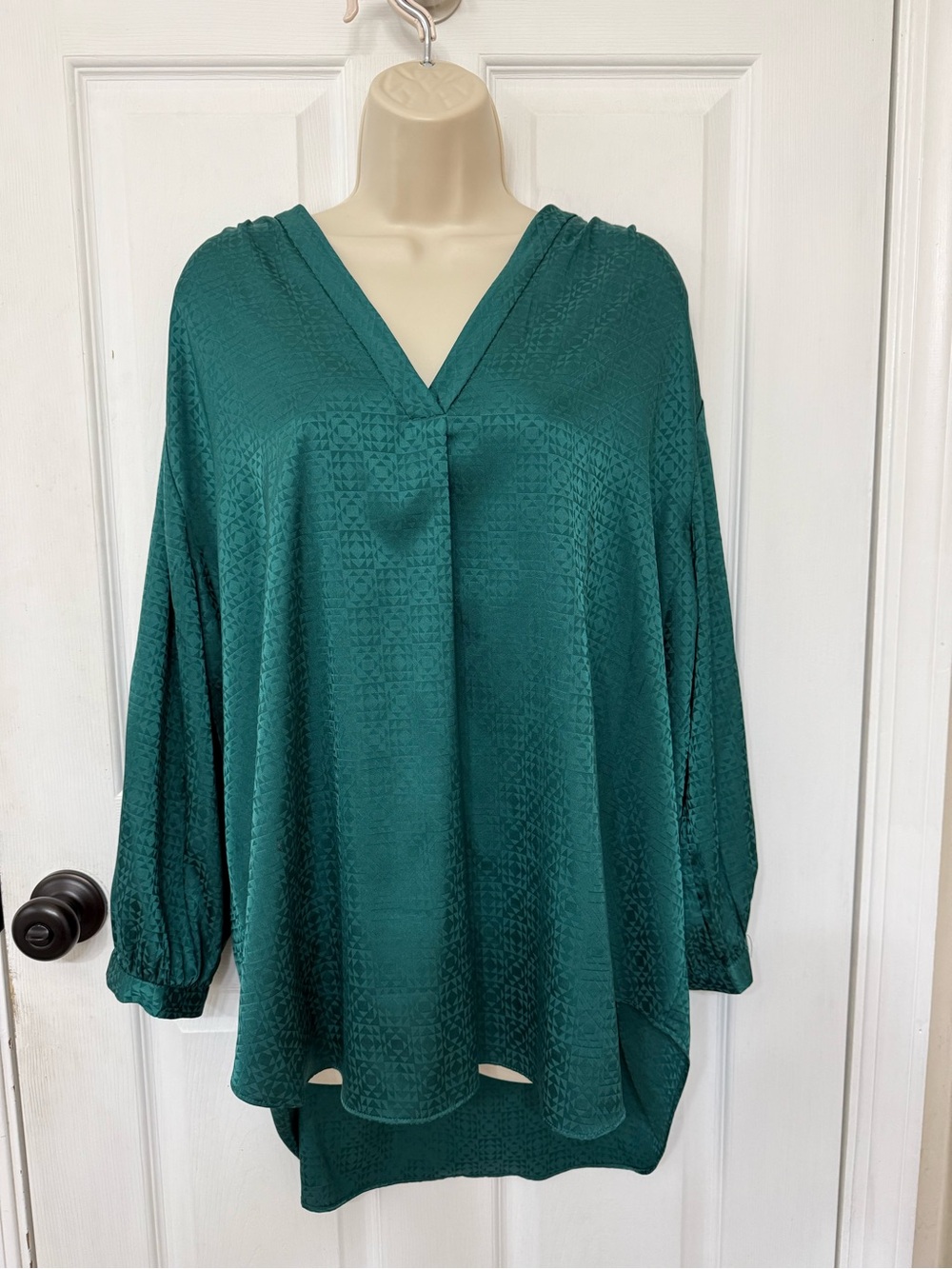 Vince Camuto 2X Emerald Green Jacquard High Low Blouse Balloon Sleeve - Picture 3 of 14